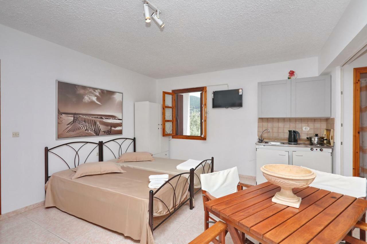 Marlitsis Apartments & Studios スコペロス エクステリア 写真